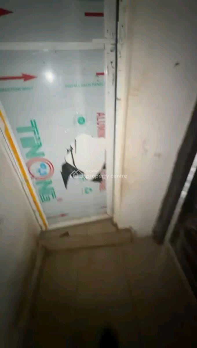 Neatly Used, Spacious and Standard Mini Flat in a Good Environment, Off Awoyokun, Onipanu, Shomolu, Lagos, Mini Flat (room and Parlour) for Rent