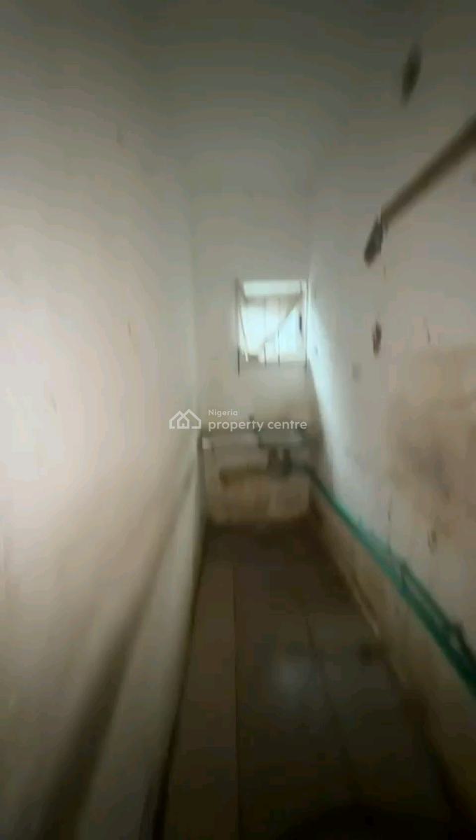 Neatly Used, Spacious and Standard Mini Flat in a Good Environment, Off Awoyokun, Onipanu, Shomolu, Lagos, Mini Flat (room and Parlour) for Rent