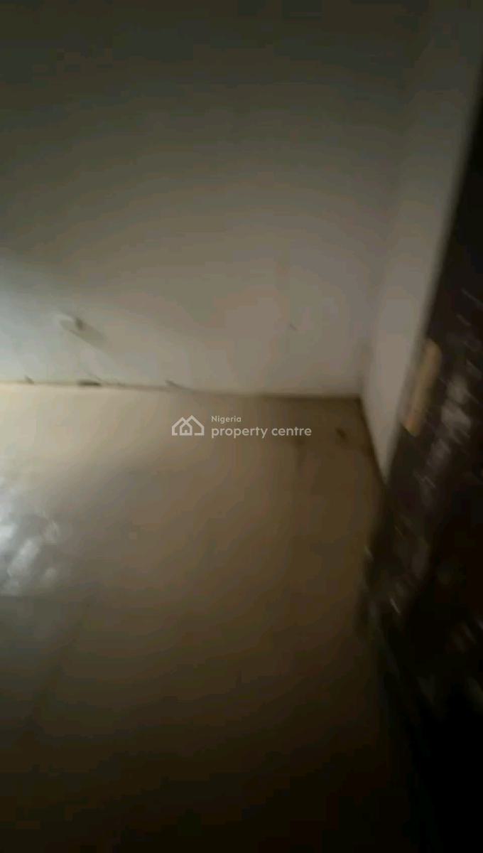 Neatly Used, Spacious and Standard Mini Flat in a Good Environment, Off Awoyokun, Onipanu, Shomolu, Lagos, Mini Flat (room and Parlour) for Rent