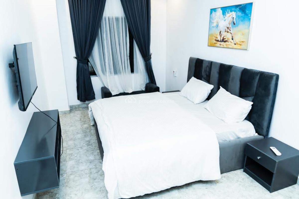 4 Bedrooms Terraced Duplex with Pool, Snooker, Ps5 and Bathtub, Mijl Residence & Villa, Ikate Elegushi, Lekki, Lagos, Terraced Duplex Short Let