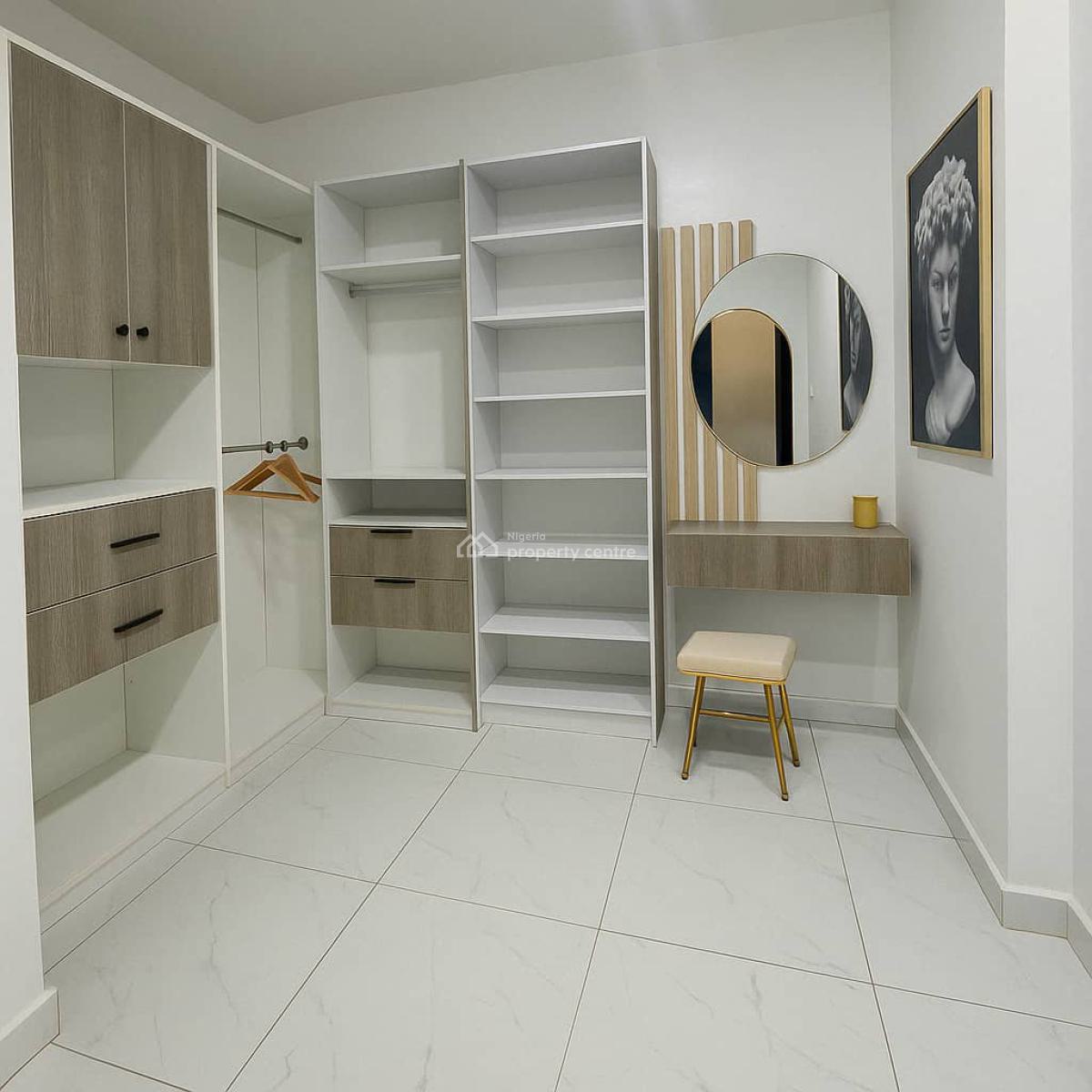 Partly Furnished Spacious Semi Masters Bedroom, Orchid, Lekki, Lagos, Flat / Apartment for Rent