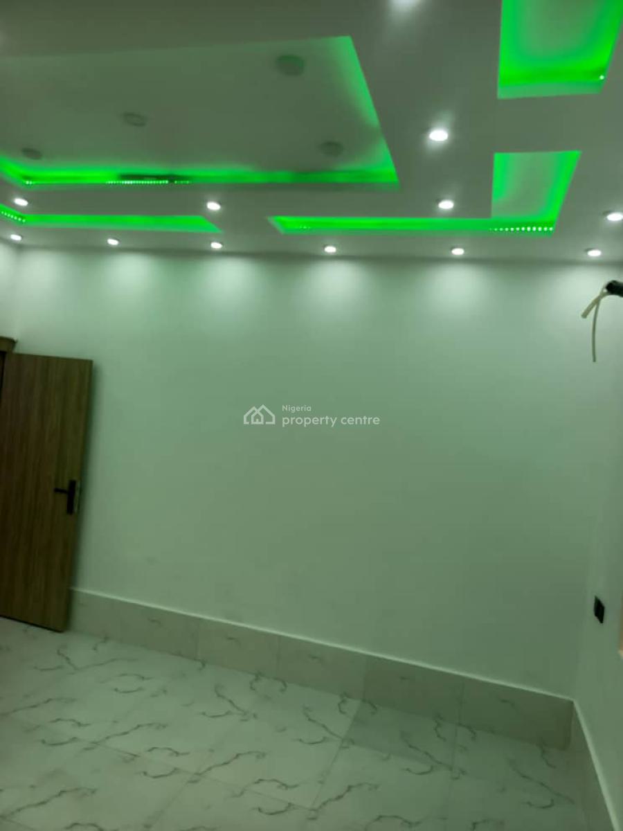 Magnificent 2 Bedroom Flat with High Quality Finishing, Hiltop Estate Aboru, Iyana Ipaja, Ipaja, Lagos, Flat / Apartment for Rent