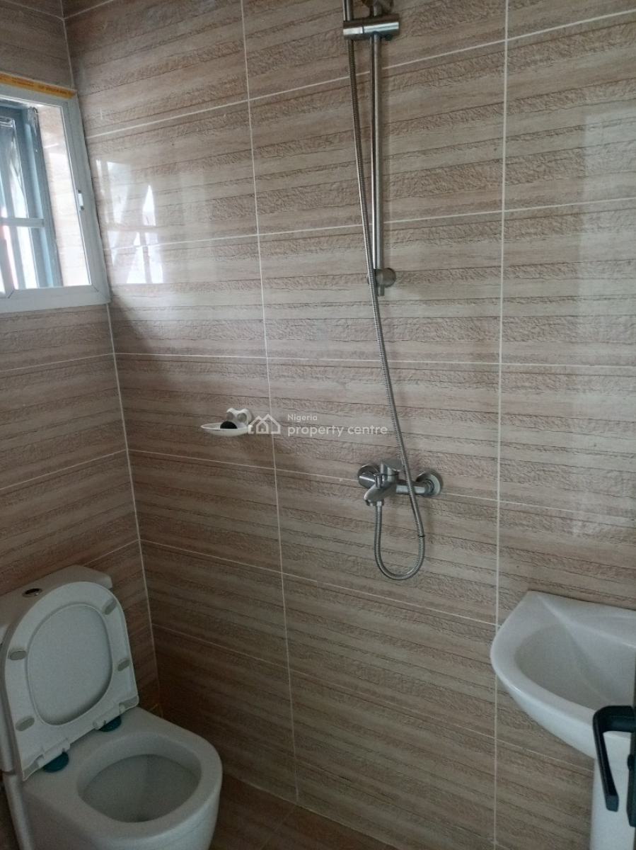 Standard and Sharp 2 Bedroom Apartment (downstairs), Greenville Estate, Badore, Ajah, Lagos, Flat / Apartment for Rent