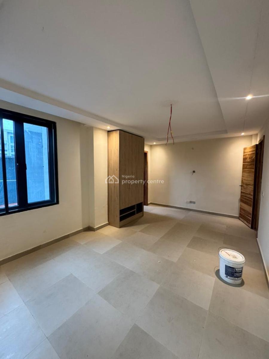 Newly Built 2 Bedroom Apartment, Lekki Phase 1, Lekki, Lagos, Flat / Apartment for Sale