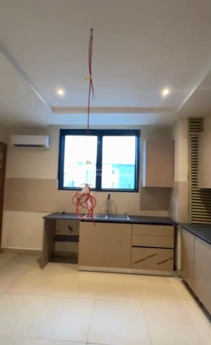 Luxury 3 Bedroom Apartment, Lekki Phase 1, Lekki, Lagos, Flat / Apartment for Rent