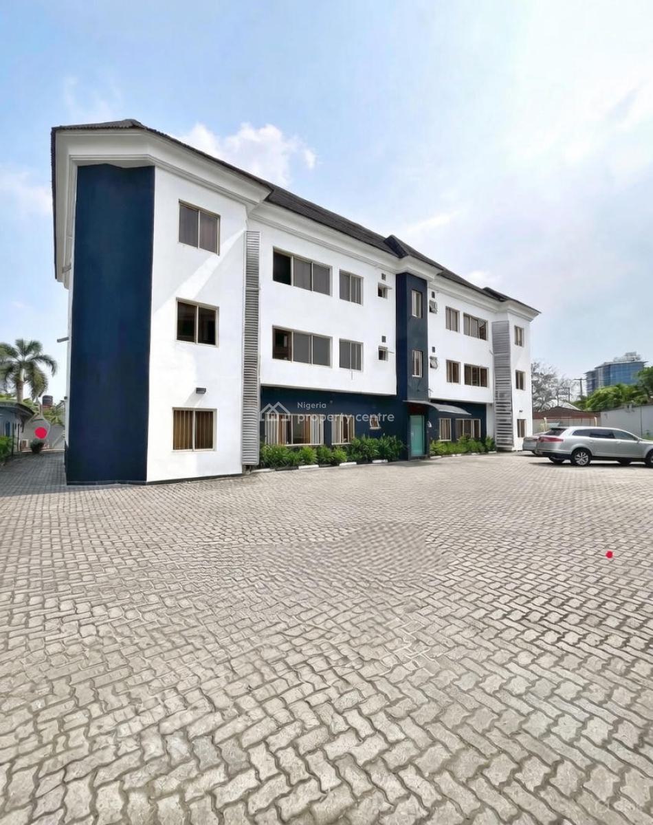 Finished 3 Bedroom Apartment, Lekki Phase 1, Lekki, Lagos, House for Rent