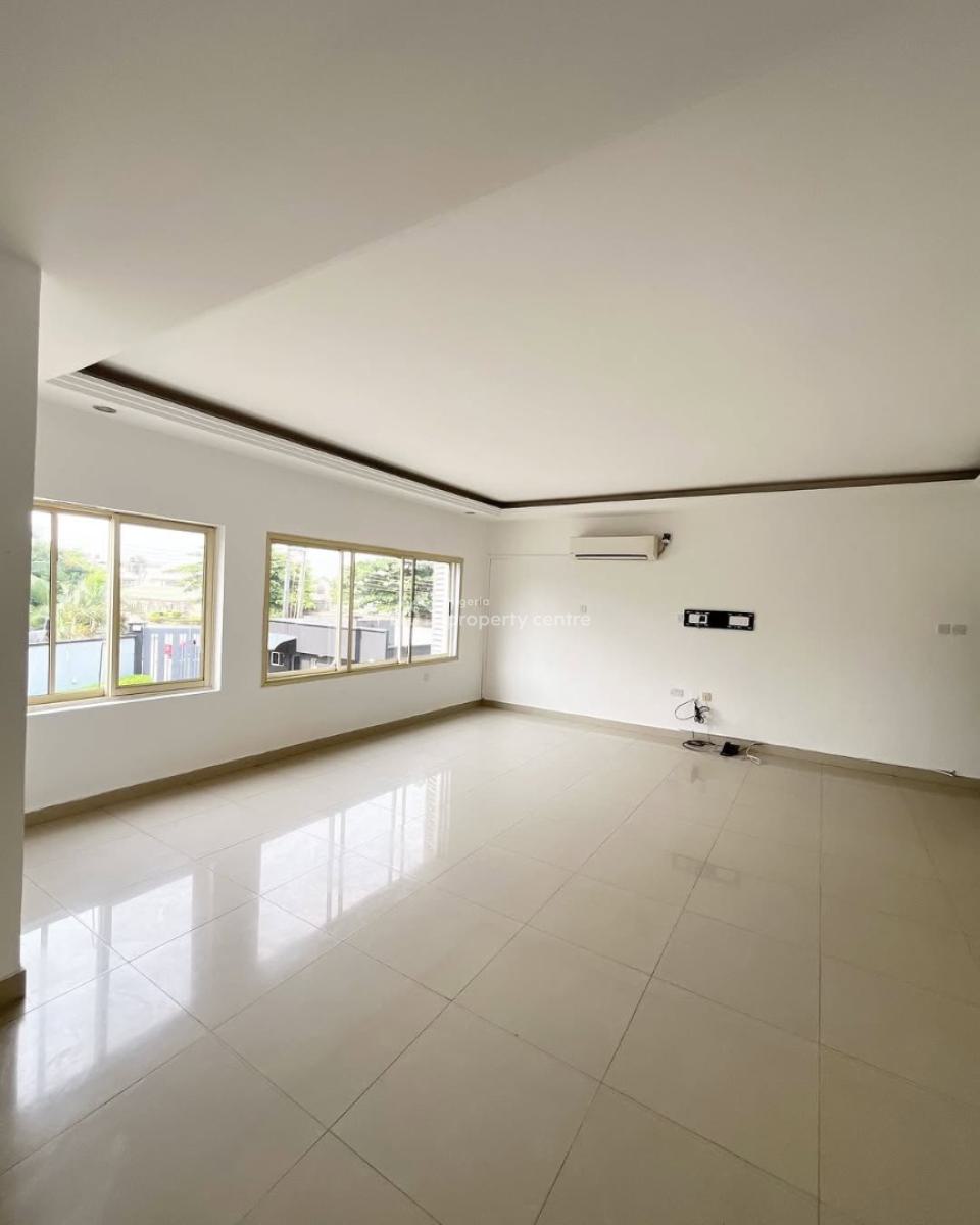 Finished 3 Bedroom Apartment, Lekki Phase 1, Lekki, Lagos, House for Rent