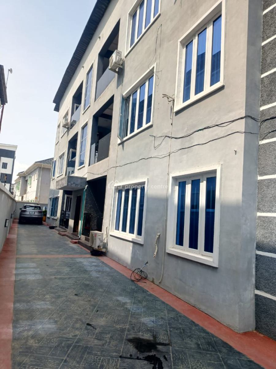 Well Maintained Self Serviced 3-bedroom Apartment, Ilasan, Lekki, Lagos, Flat / Apartment for Rent