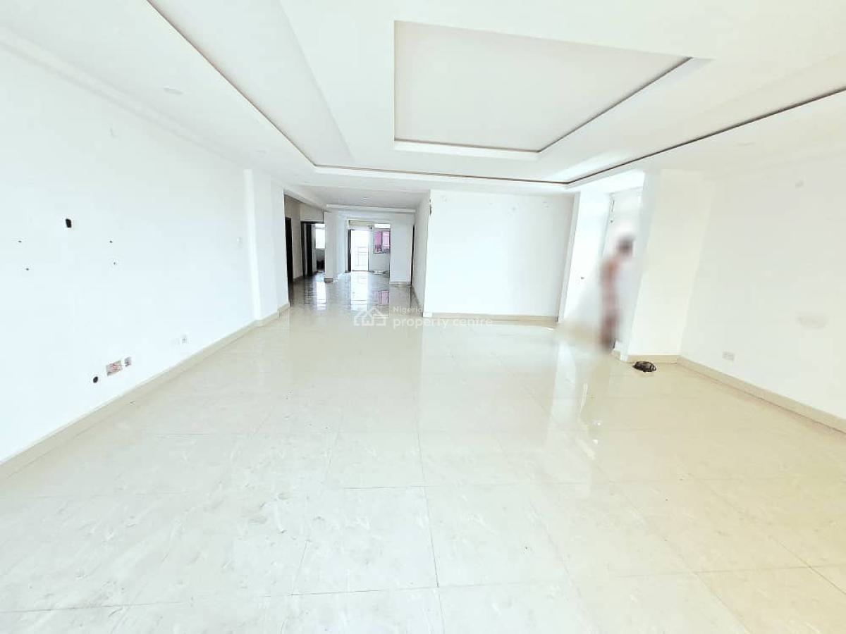 Luxury Waterfront 3 Bedroom Apartment, Lekki Phase 1, Lekki, Lagos, Flat / Apartment for Rent