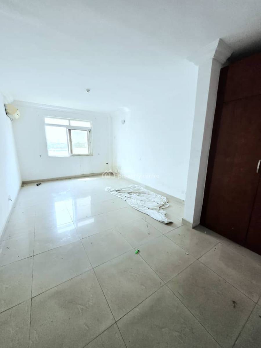 Luxury Waterfront 3 Bedroom Apartment, Lekki Phase 1, Lekki, Lagos, Flat / Apartment for Rent