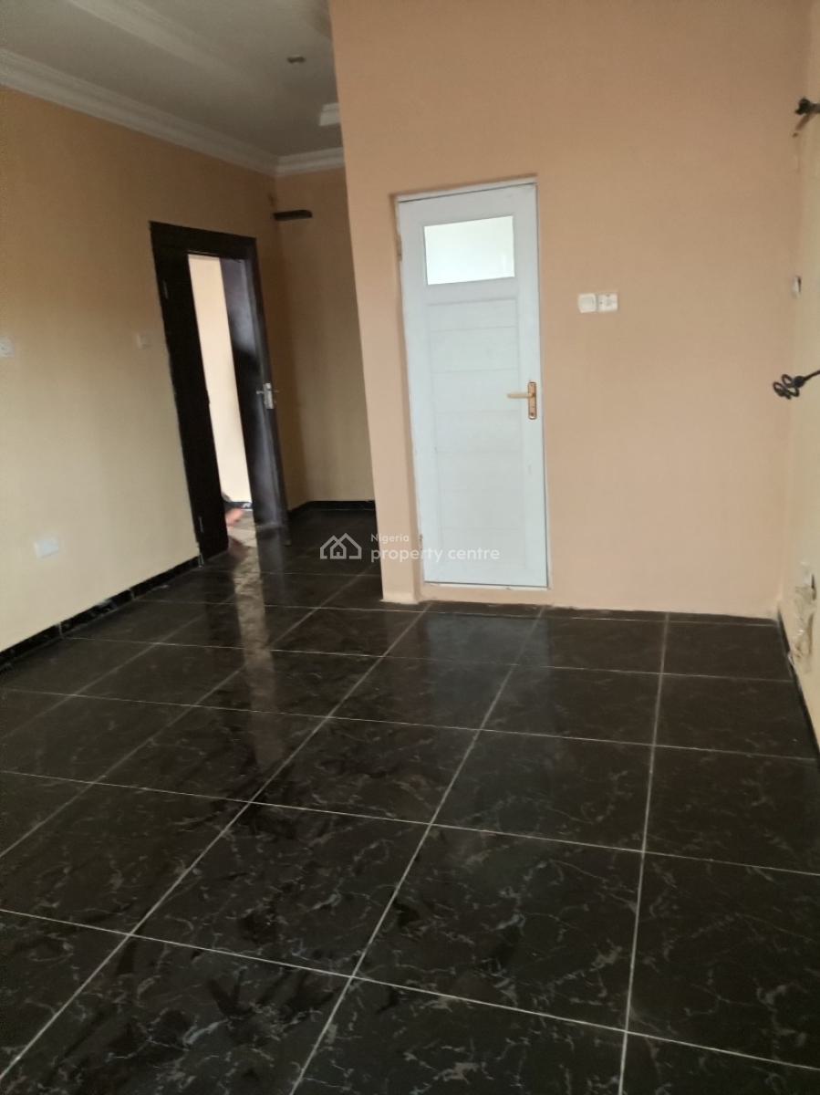 Spacious and Sharp 3 Bedroom Apartment (downstairs), Lekki Pennusula 2, Ogombo, Ajah, Lagos, Flat / Apartment for Rent