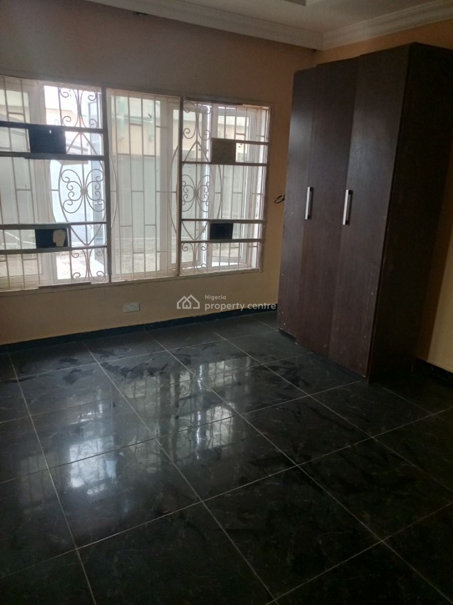 Spacious and Sharp 3 Bedroom Apartment (downstairs), Lekki Pennusula 2, Ogombo, Ajah, Lagos, Flat / Apartment for Rent