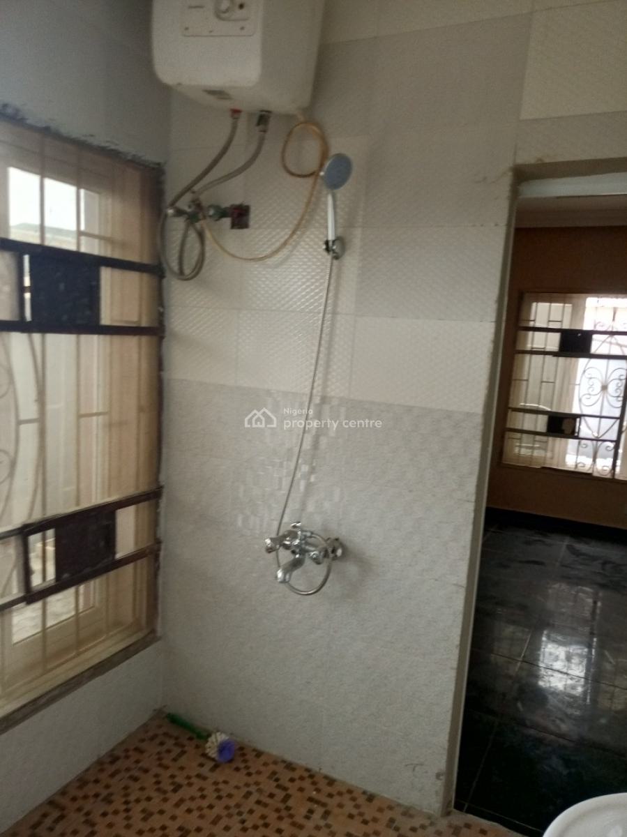 Spacious and Sharp 3 Bedroom Apartment (downstairs), Lekki Pennusula 2, Ogombo, Ajah, Lagos, Flat / Apartment for Rent