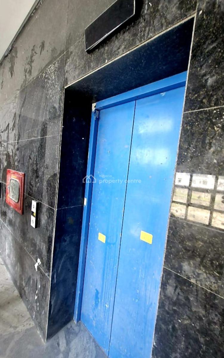 Luxury 3 Bedroom Apartment, Lekki Phase 1, Lekki, Lagos, Flat / Apartment for Sale