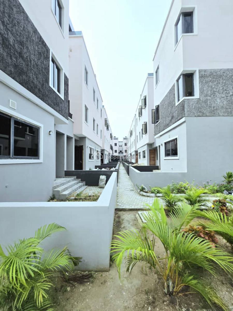 Luxury Waterfront 4 Bedroom Terrace Duplex, Lekki Phase 1, Lekki, Lagos, Terraced Duplex for Rent