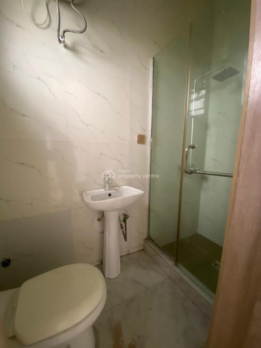 Exquisite 4 Bedroom Semi-detached Duplex with Bq, Chevron, Lekki Phase 2, Lekki, Lagos, Semi-detached Duplex for Rent