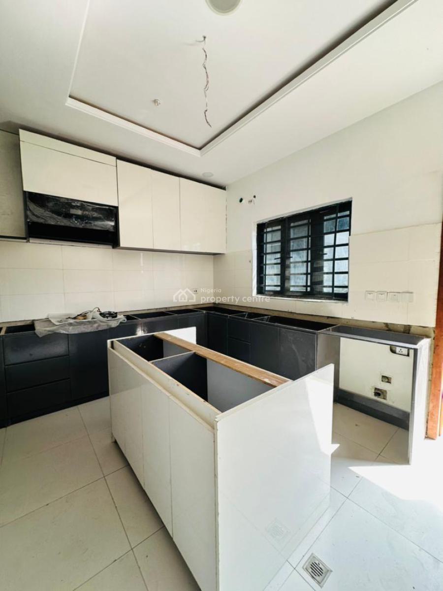 4 Bedrooms Semi Detached Duplex with Bq, Ikate, Lekki, Lagos, Semi-detached Duplex for Sale