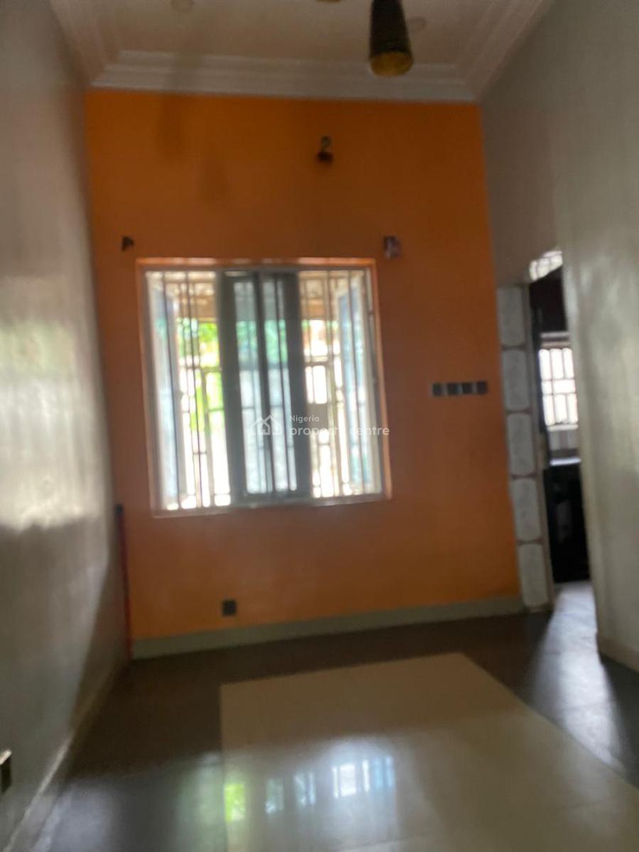 4 Bedrooms Flat with Pop, Each Room with Toilet, Olowora, Magodo, Lagos, Flat / Apartment for Rent