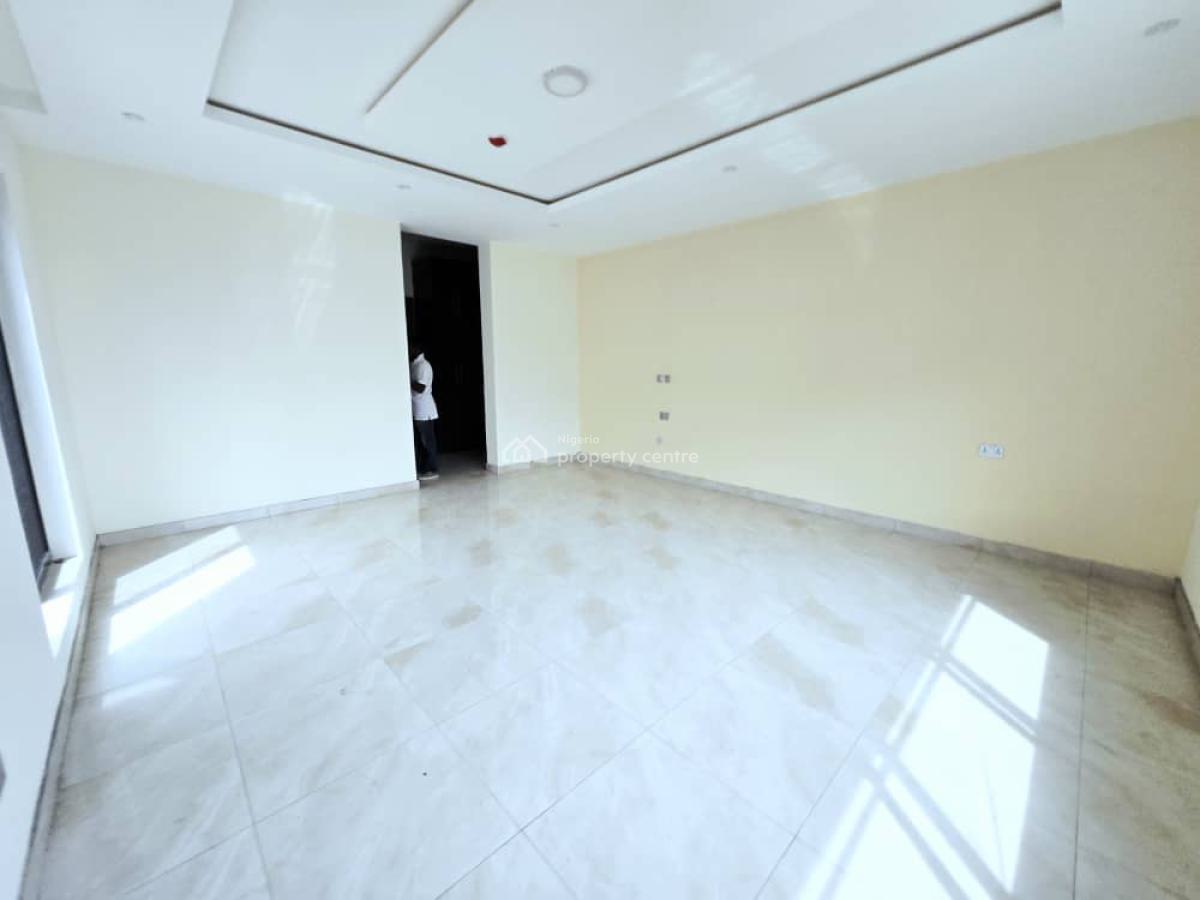 Luxury Waterfront 4 Bedroom Terrace Duplex, Lekki Phase 1, Lekki, Lagos, Terraced Duplex for Sale