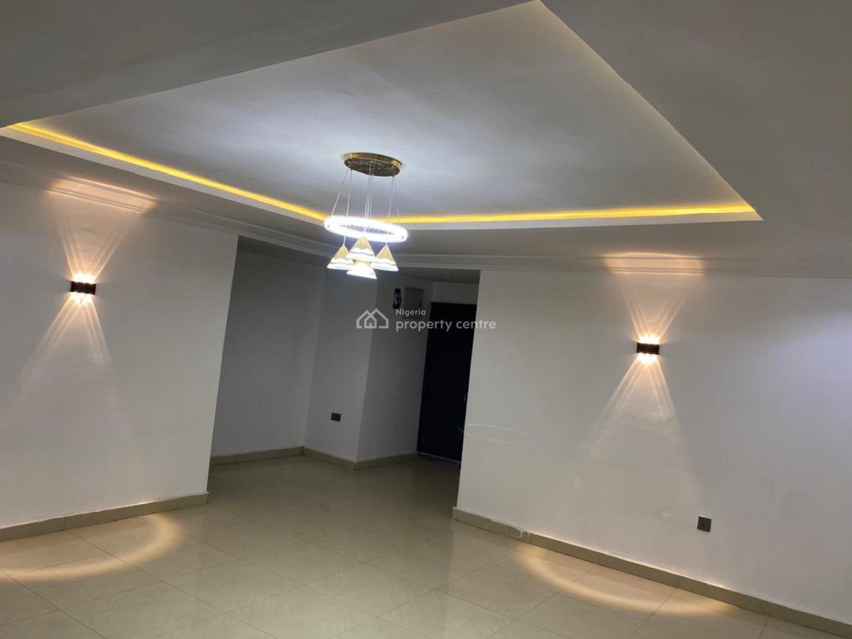 a Tastefully Finished, Vacant and Serviced One Bedroom Flat in a Serene Environment, Owena Close, Maitama District, Abuja, Mini Flat (room and Parlour) for Rent
