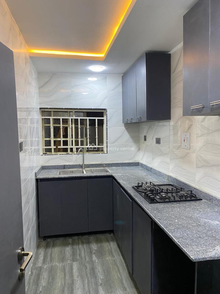 a Tastefully Finished, Vacant and Serviced One Bedroom Flat in a Serene Environment, Owena Close, Maitama District, Abuja, Mini Flat (room and Parlour) for Rent