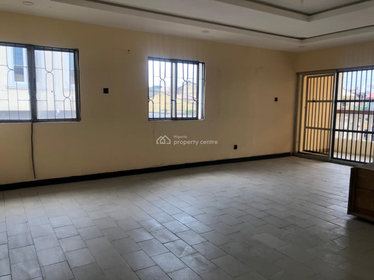 Exquisite 4 Bedroom Semi-detached Duplex with 4 Bq, Gbagada, Lagos, Semi-detached Duplex for Rent