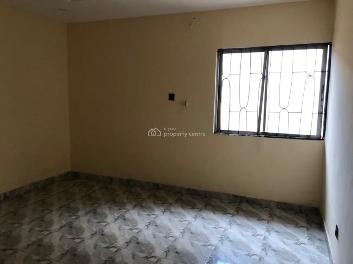 Exquisite 4 Bedroom Semi-detached Duplex with 4 Bq, Gbagada, Lagos, Semi-detached Duplex for Rent