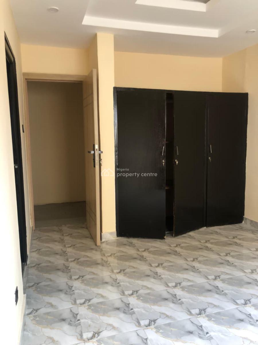 Exquisite 4 Bedroom Semi-detached Duplex with 4 Bq, Gbagada, Lagos, Semi-detached Duplex for Rent