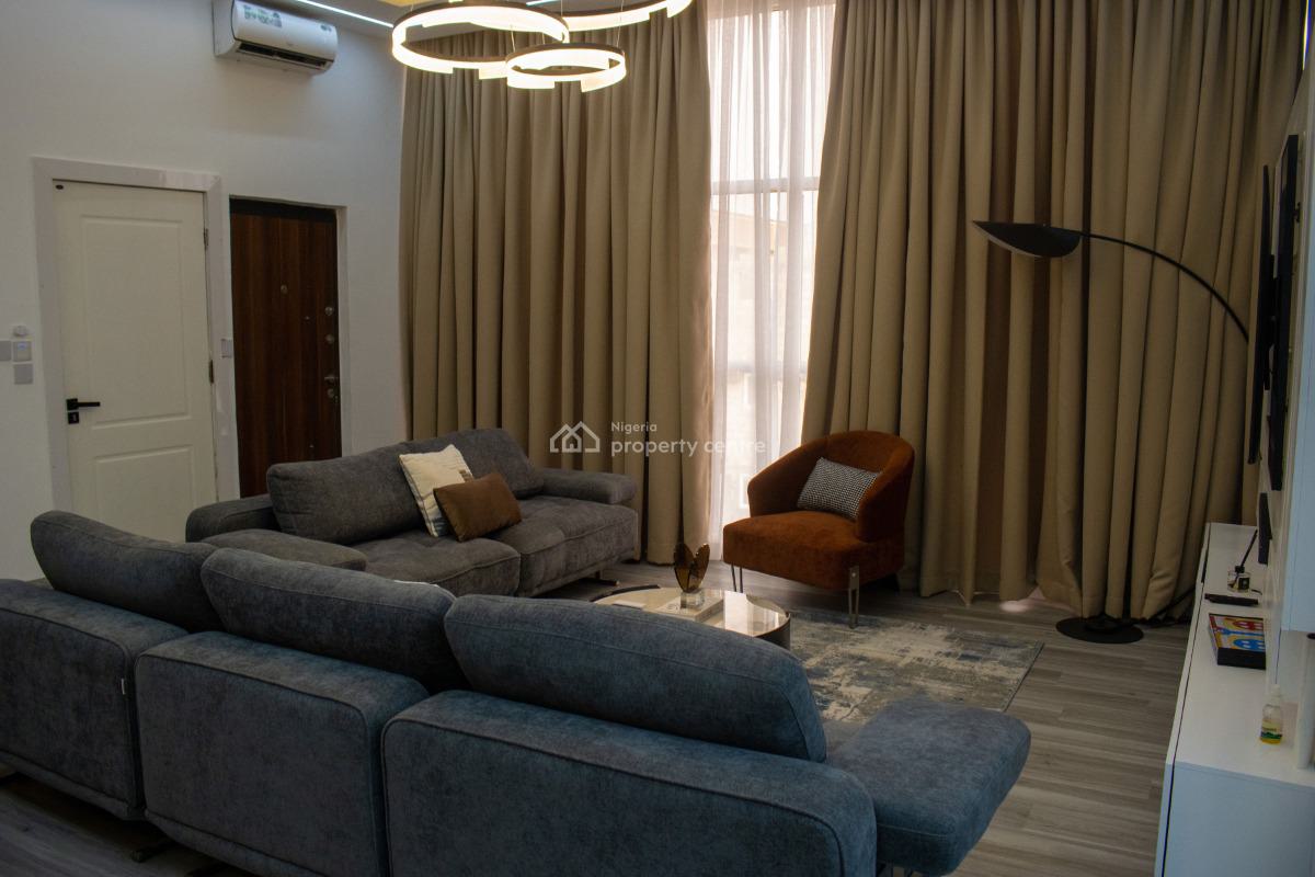 Luxury 3 Bedrooms Flat with Pool,lift, Shonibare Estate, Maryland, Lagos, Flat / Apartment Short Let