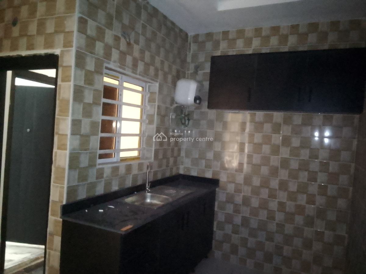 Newly Buildt Spacious Luxury 3 Bedroom Flat with Excellent Features, Goodnews Estate, Sangotedo, Ajah, Lagos, Flat / Apartment for Rent