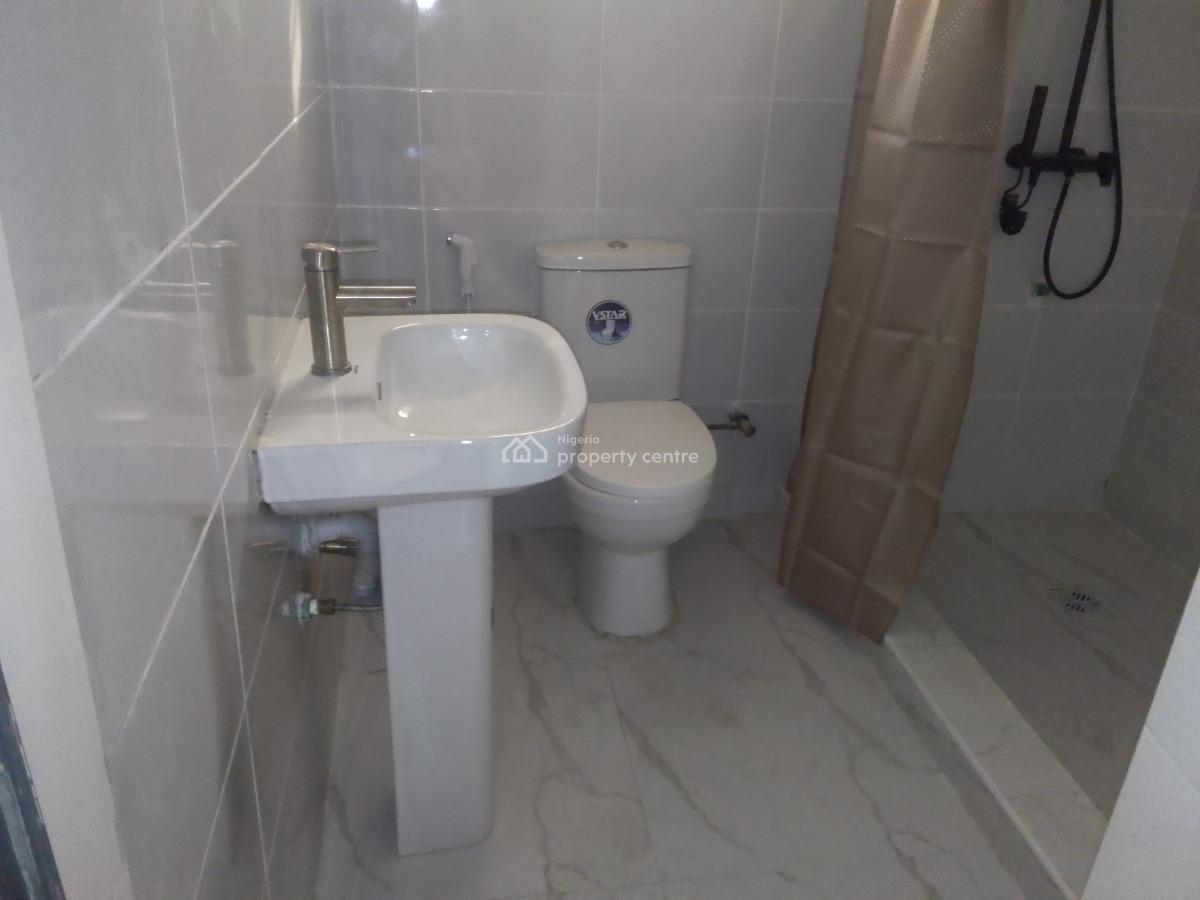 Newly Buildt Spacious Luxury 3 Bedroom Flat with Excellent Features, Goodnews Estate, Sangotedo, Ajah, Lagos, Flat / Apartment for Rent