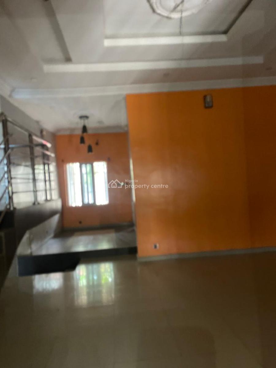 4 Bedroom Duplex, Very Decent, Olowora, Magodo, Lagos, House for Rent