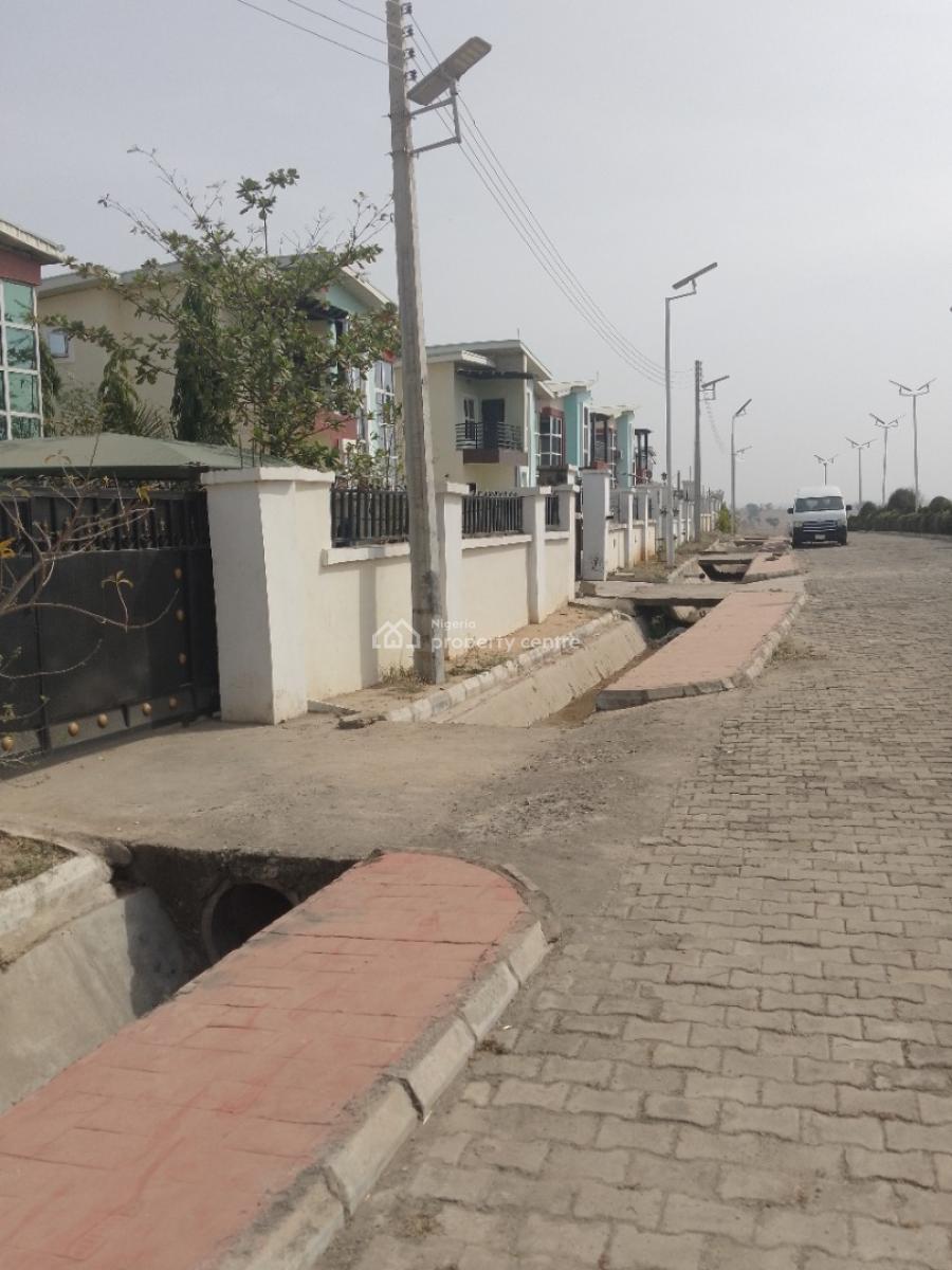 Affordable Land, Uke District Abuja-keffi Expressway,manhattan Parks & Gardens Phase 1, Karu, Nasarawa, Mixed-use Land for Sale