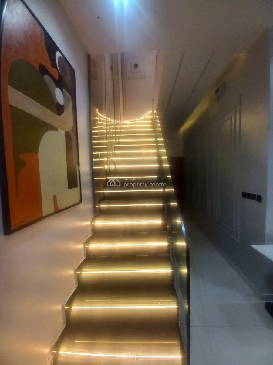 Exquisite 4 Bedroom Semi Detached, Ikota Gra, Lekki, Lagos, Semi-detached Duplex Short Let