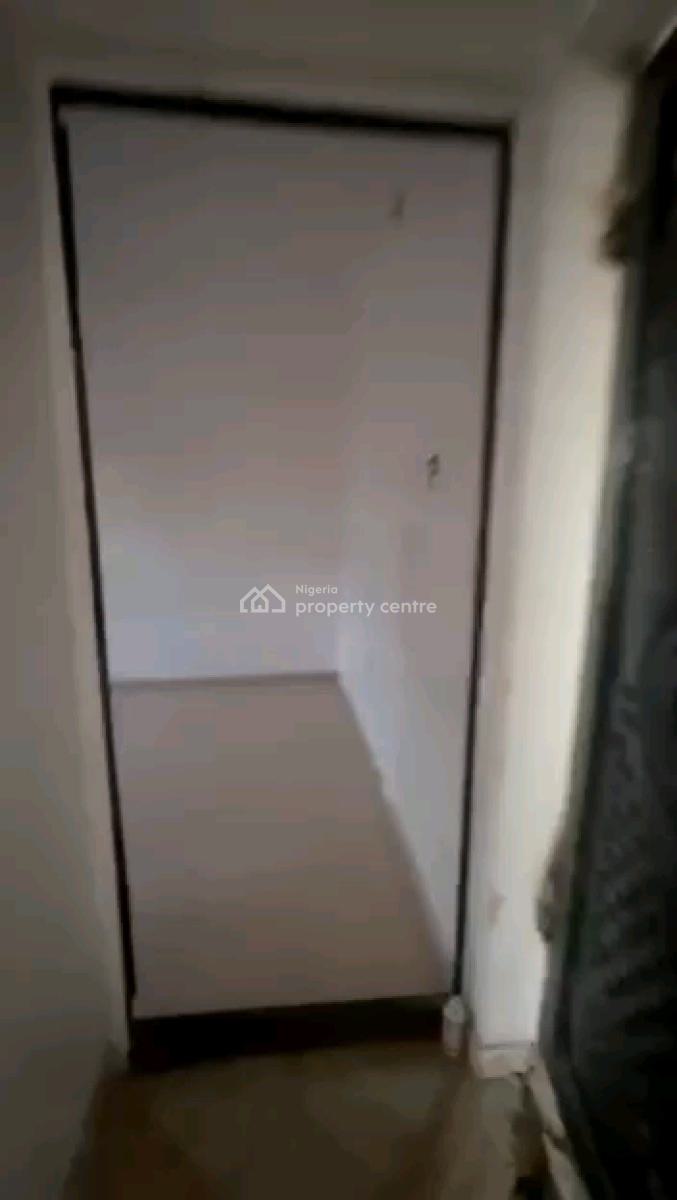 a Relatively New and Standard Miniflat, Upstairs with 2t2b, Prepaid, Off Morocco Road, Shomolu, Lagos, Mini Flat (room and Parlour) for Rent