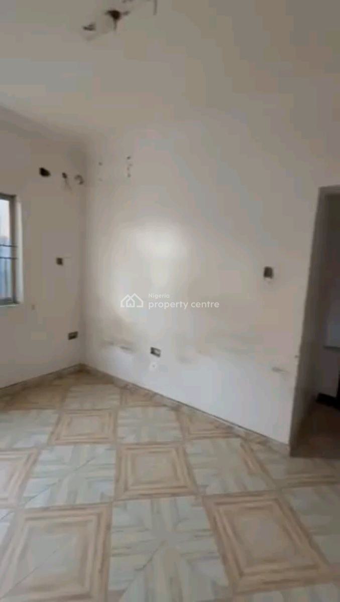 a Relatively New and Standard Miniflat, Upstairs with 2t2b, Prepaid, Off Morocco Road, Shomolu, Lagos, Mini Flat (room and Parlour) for Rent