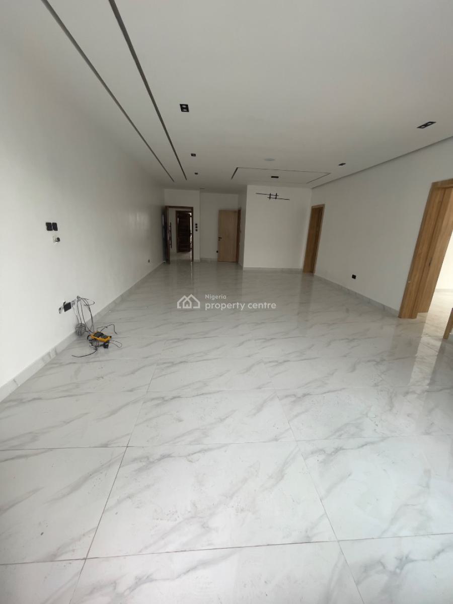 Well Built Beautiful 2 Bedroom Apartment + Bq, Lekki Phase 1, Lekki, Lagos, Flat / Apartment for Sale