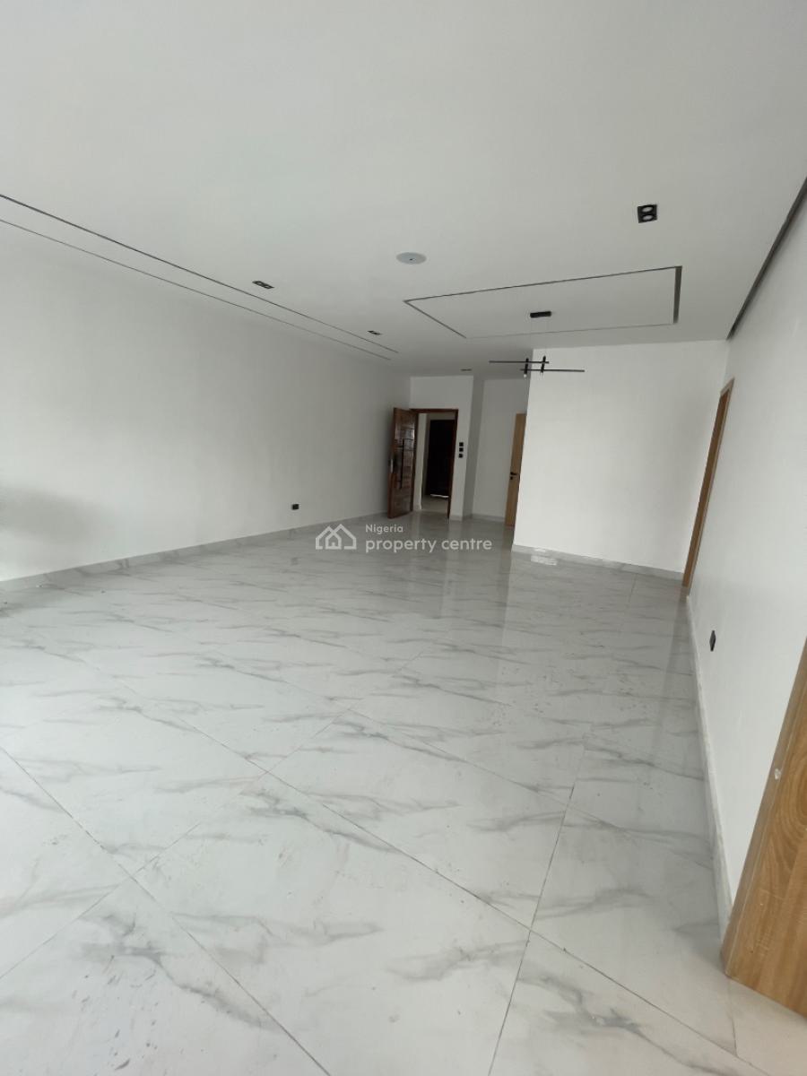 Well Built Beautiful 2 Bedroom Apartment + Bq, Lekki Phase 1, Lekki, Lagos, Flat / Apartment for Sale