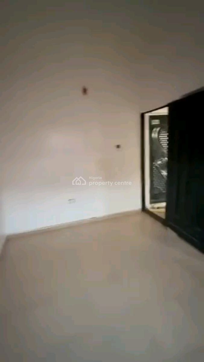 a Relatively New and Standard Miniflat, Upstairs with Prepaid, Off Morocco Road, Shomolu, Lagos, Mini Flat (room and Parlour) for Rent