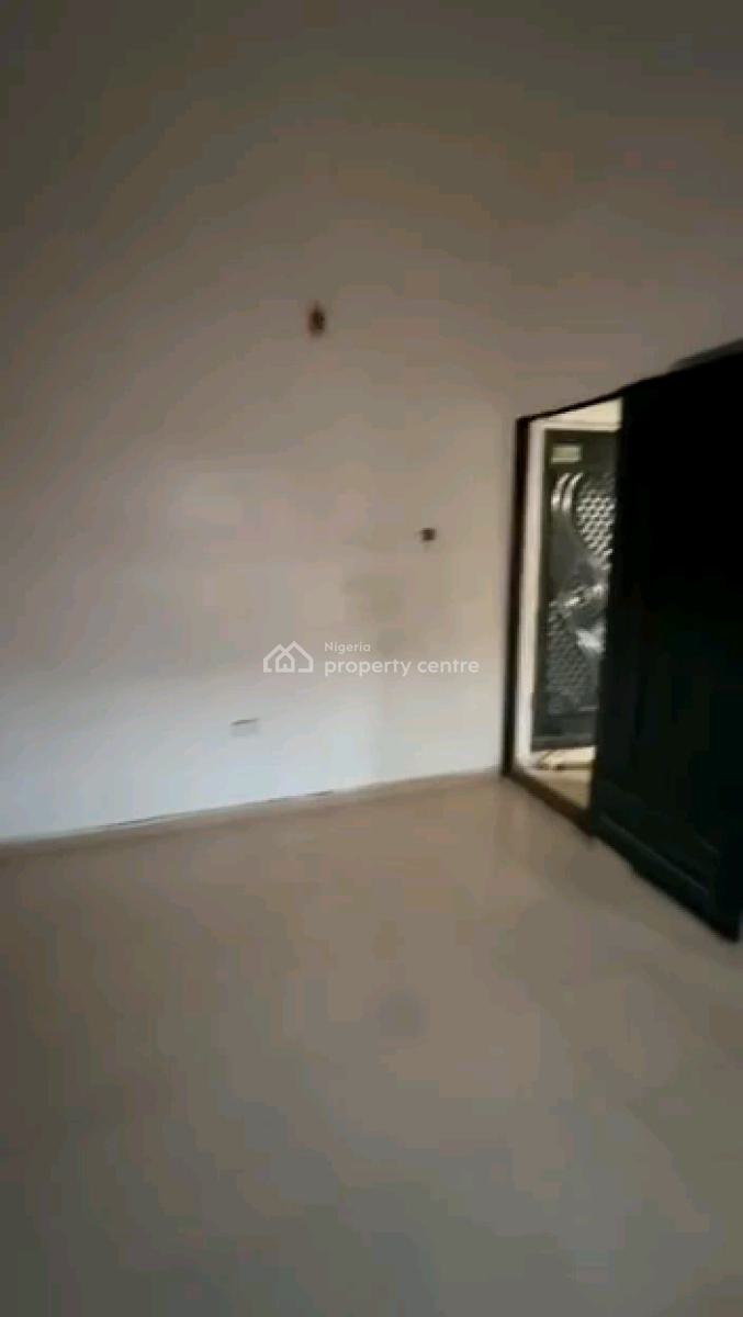 a Relatively New and Standard Miniflat, Upstairs with Prepaid, Off Morocco Road, Shomolu, Lagos, Mini Flat (room and Parlour) for Rent