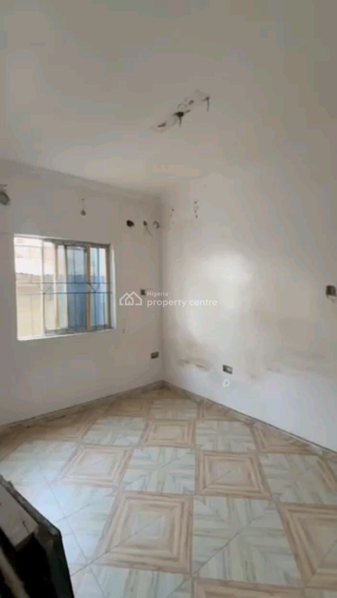 a Relatively New and Standard Miniflat, Upstairs with Prepaid, Off Morocco Road, Shomolu, Lagos, Mini Flat (room and Parlour) for Rent