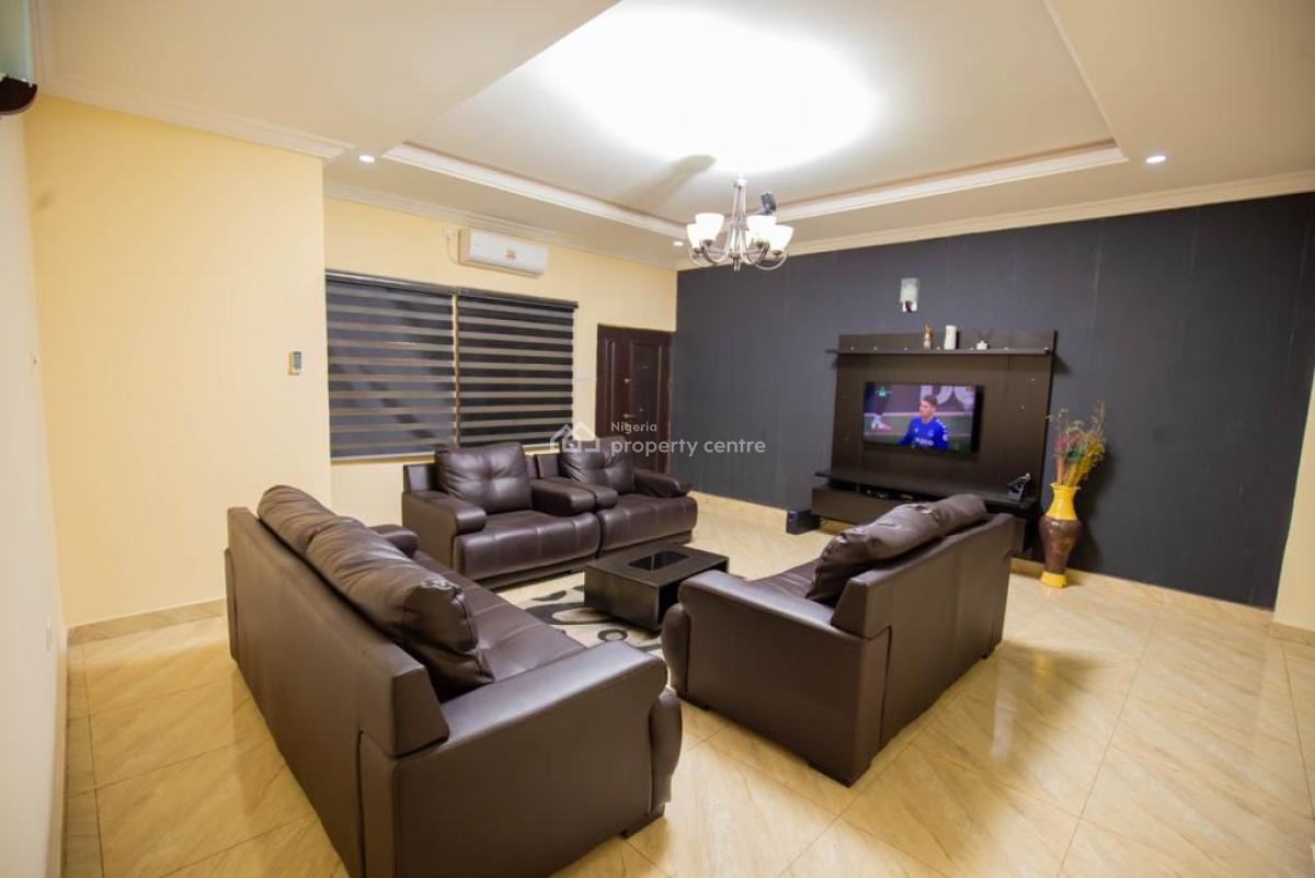 Clean Fully Furnished 3 Bedroom Flat, Tarred Rd, By Zartech, Wuye, Abuja, Flat / Apartment for Rent