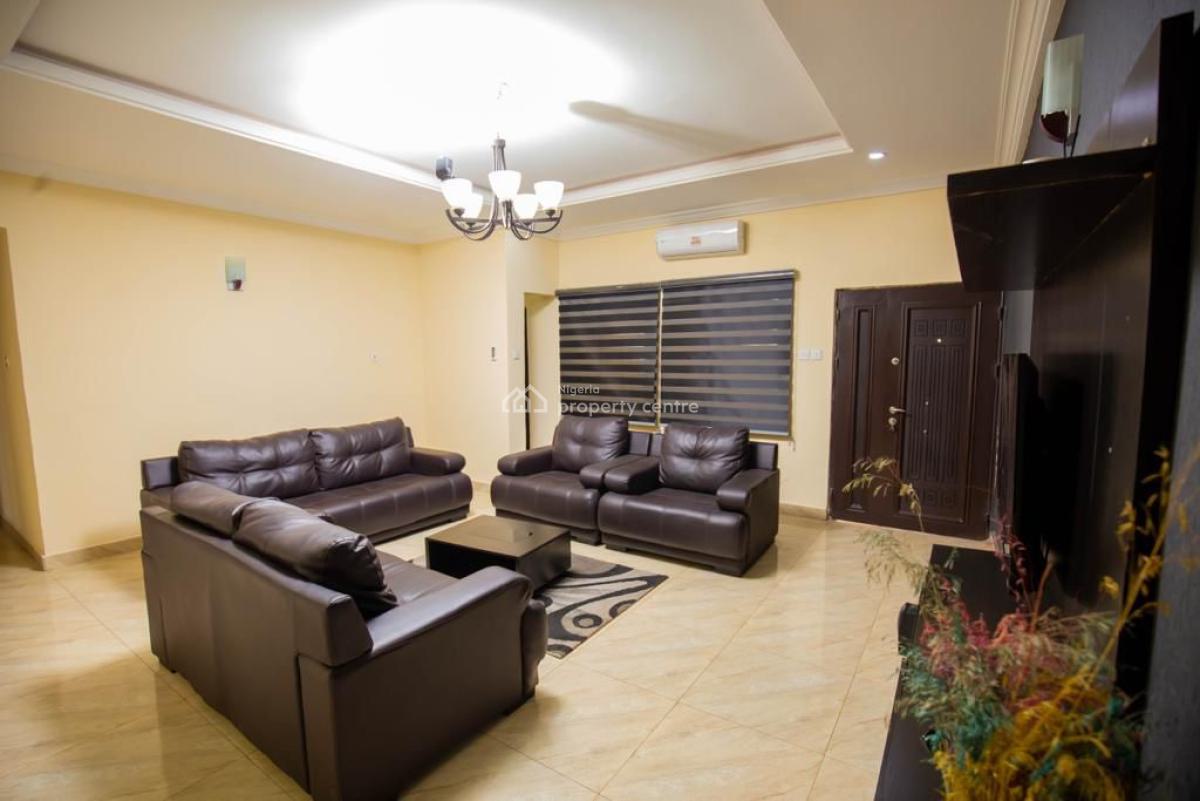 Clean Fully Furnished 3 Bedroom Flat, Tarred Rd, By Zartech, Wuye, Abuja, Flat / Apartment for Rent