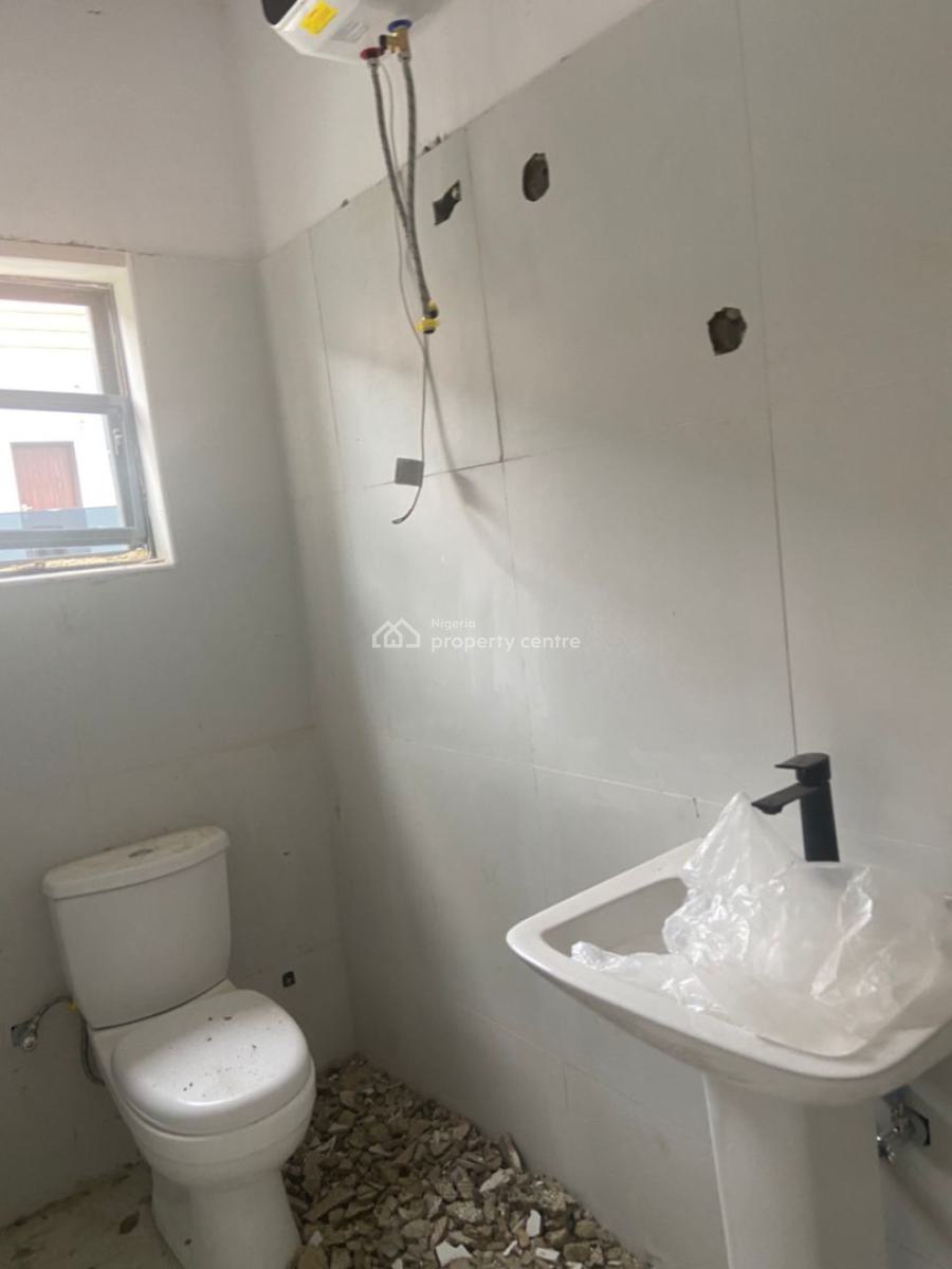 Luxury & Newly Built  2 Bedroom in an Estate, Alausa, Ikeja, Lagos, Flat / Apartment for Rent