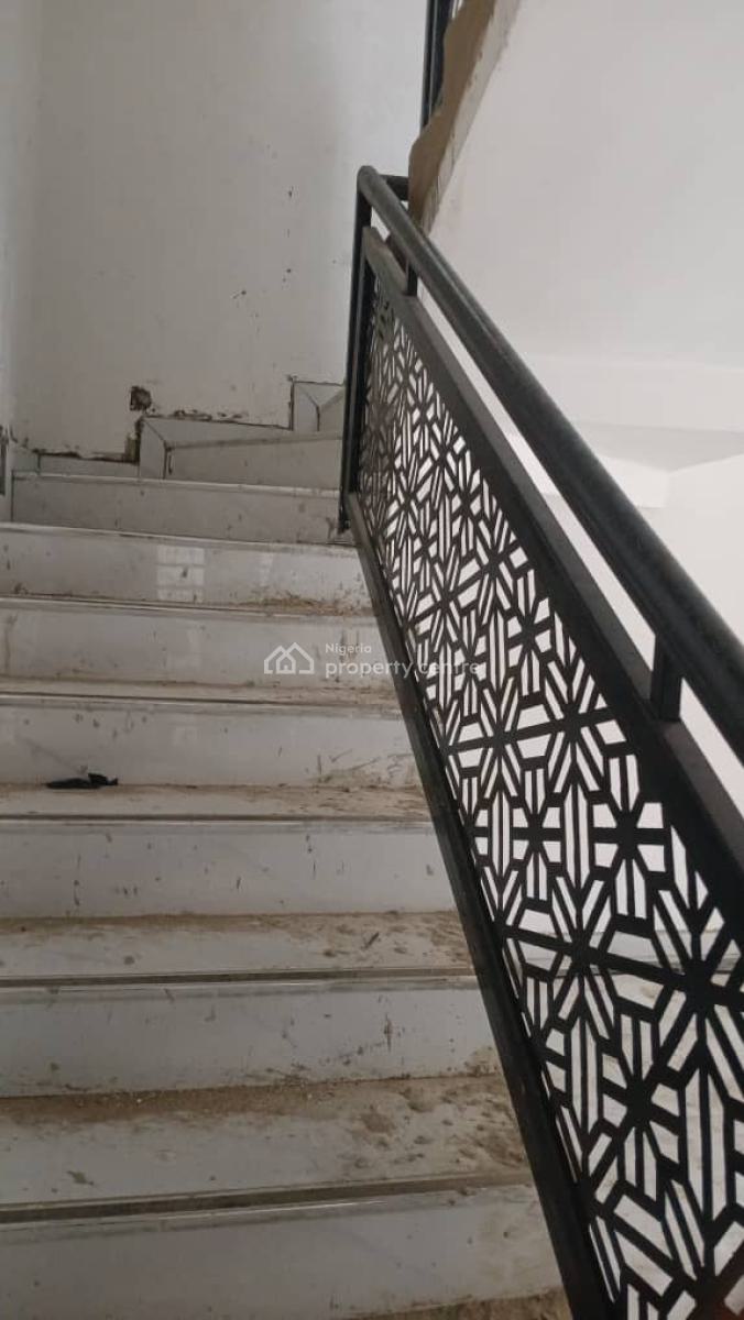 3 Bedroom, Gra Phase 1, Magodo, Lagos, Semi-detached Duplex for Sale