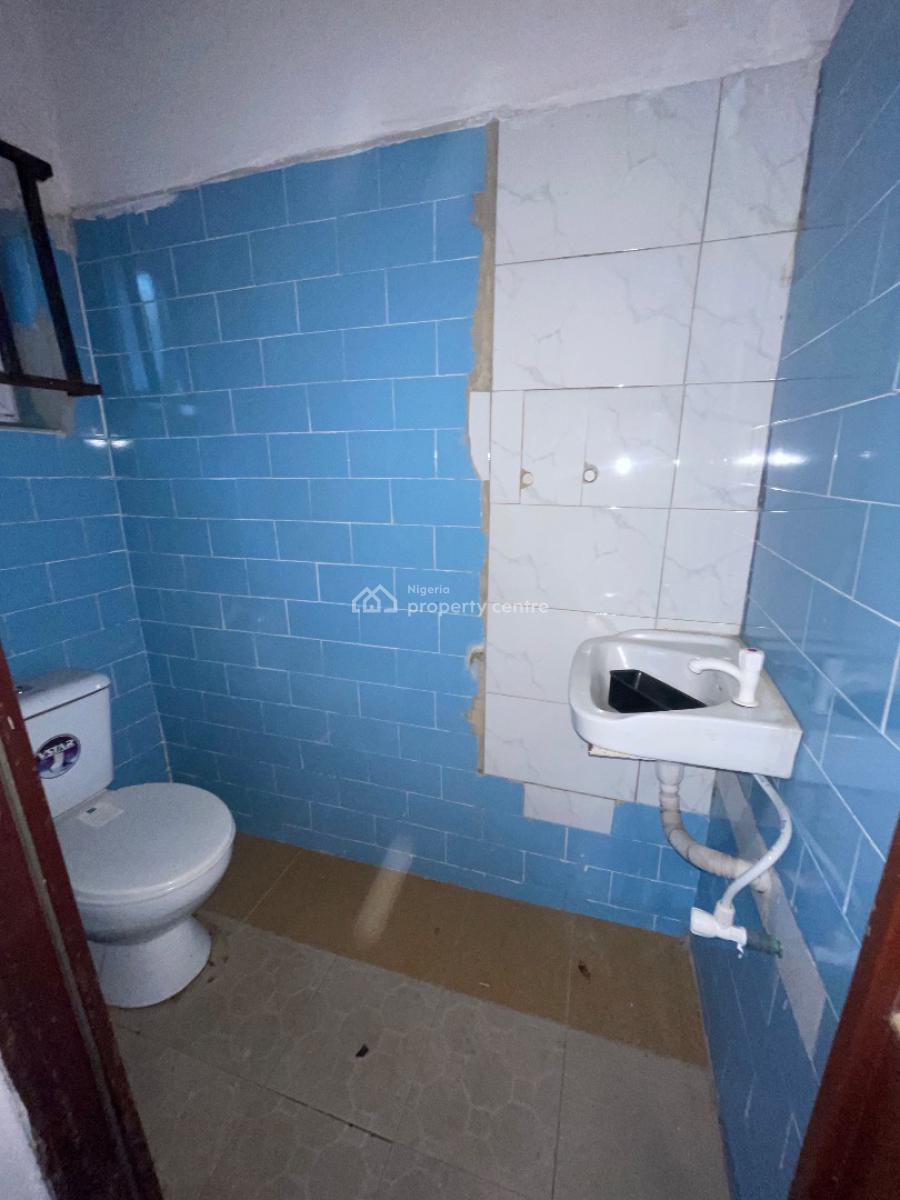 a Spacious Studio Apartment, Eleganza Garden Estate Opposite Vgc, Lekki, Lagos, Self Contain (single Rooms) for Rent