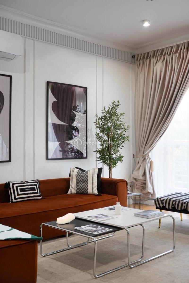 Luxury 1bedroom Apartment with Ps5 in Lekki Phase 1, Lekki Phase 1, Lekki, Lagos, Flat / Apartment Short Let