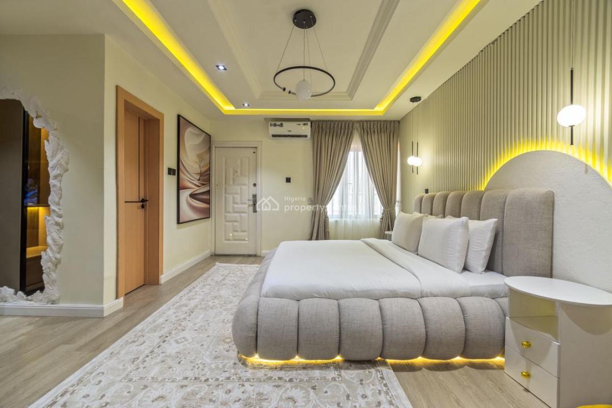 Newly Launched  3 Bedroom Luxury Apartment with Swimming Pool,elevator, Lekki Phase 1, Lekki, Lagos, Flat / Apartment Short Let