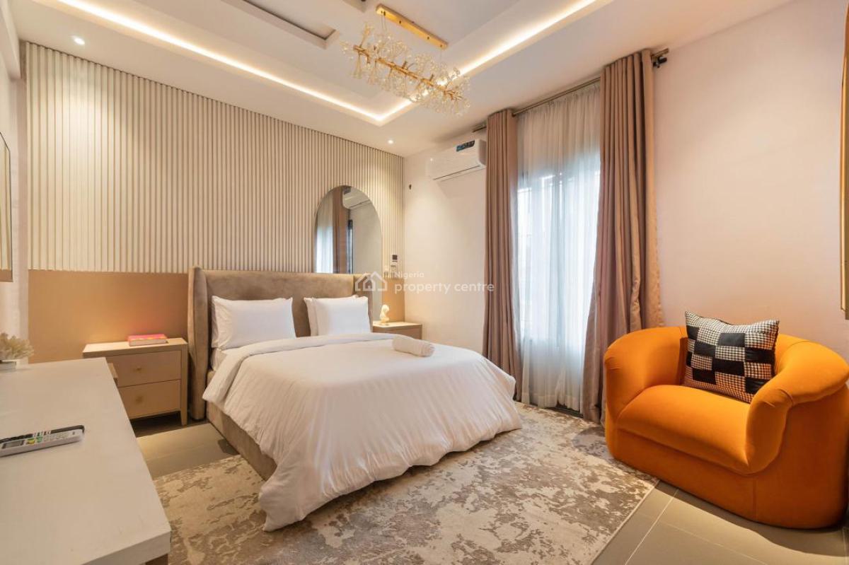 Sleek 1 Bed in a Secure Estate + Swimming Pool, Ps4 & Massive Balcony, Lekki Phase 1, Lekki, Lagos, Flat / Apartment Short Let