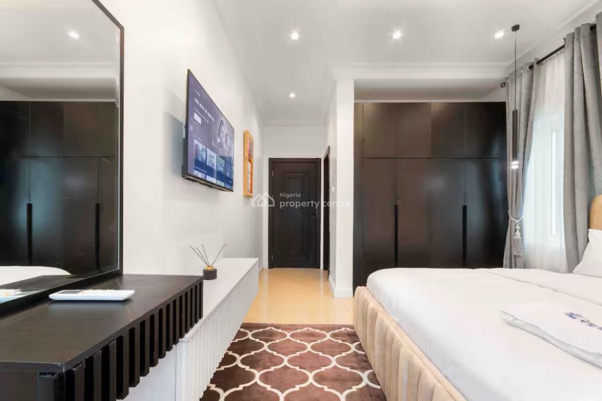 Brand New 3bedroom Luxury Apartment with Swimming Pool, Massage Chair,, Ikoyi, Lagos, Flat / Apartment Short Let